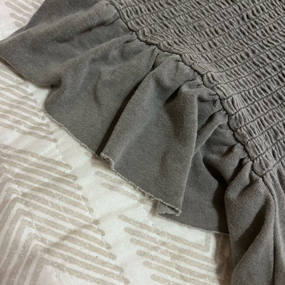 Beautiful Blouse! - Picture 2 of 6
